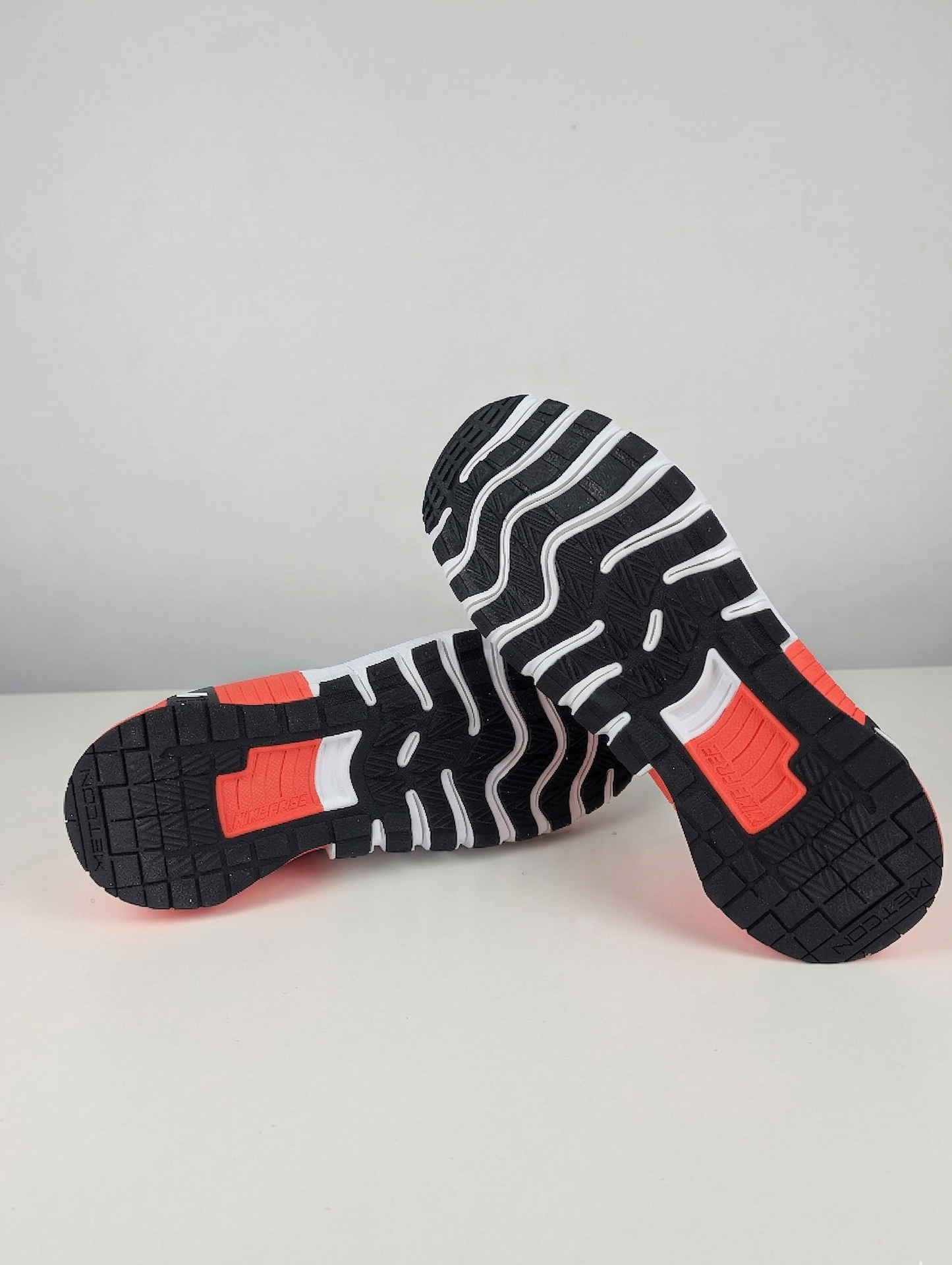 NIKE FREE METCON 6 - CHAUSSURES D'ENTRAÎNEMENT POLYVALENTES