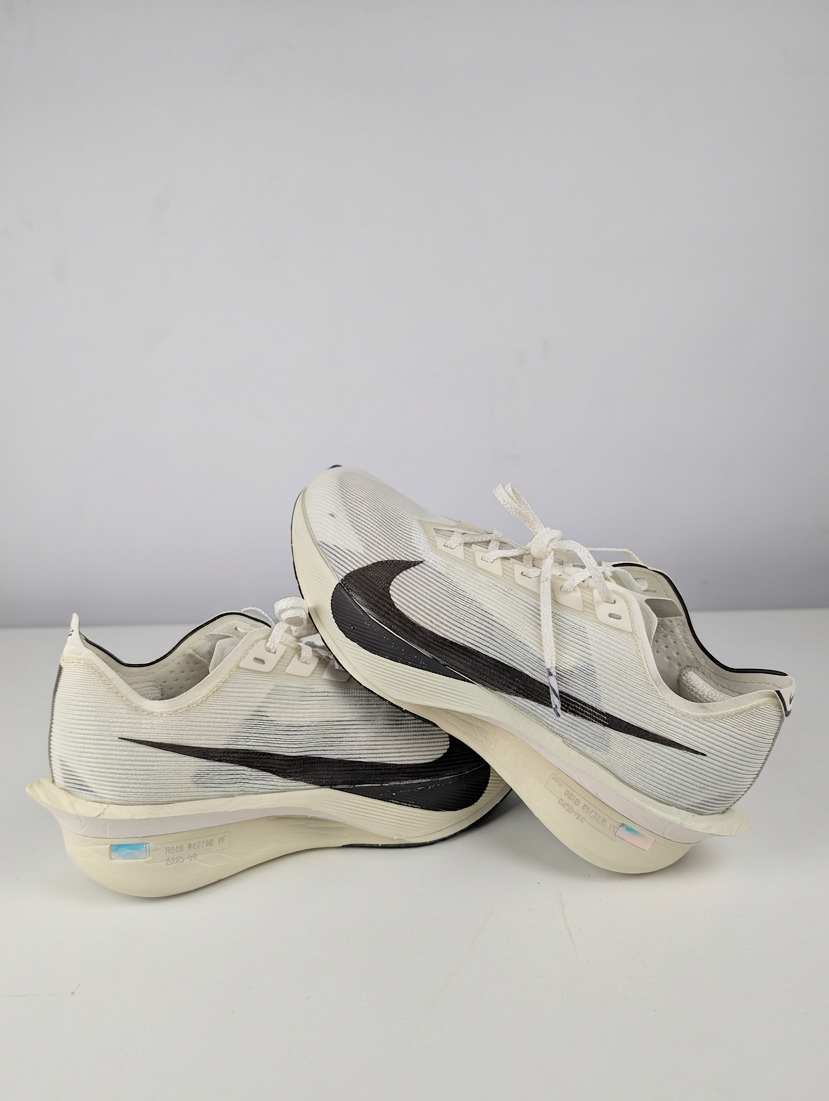 NIKE ZOOMX VAPORFLY NEXT% 4