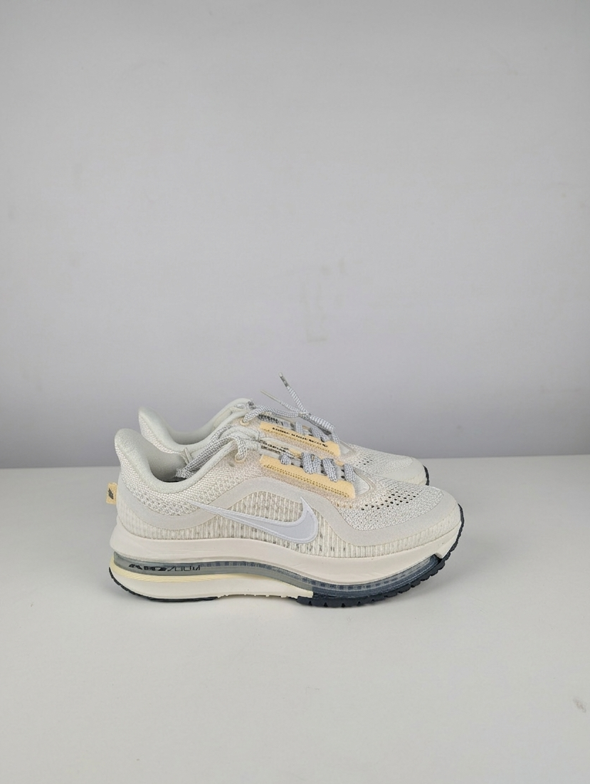 NIKE PEGASUS PREMIUM