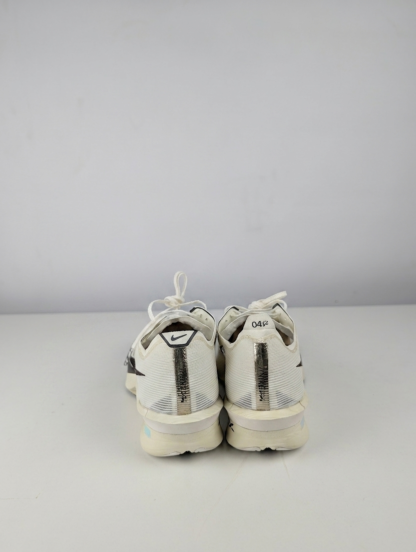 NIKE ZOOMX VAPORFLY NEXT% 4